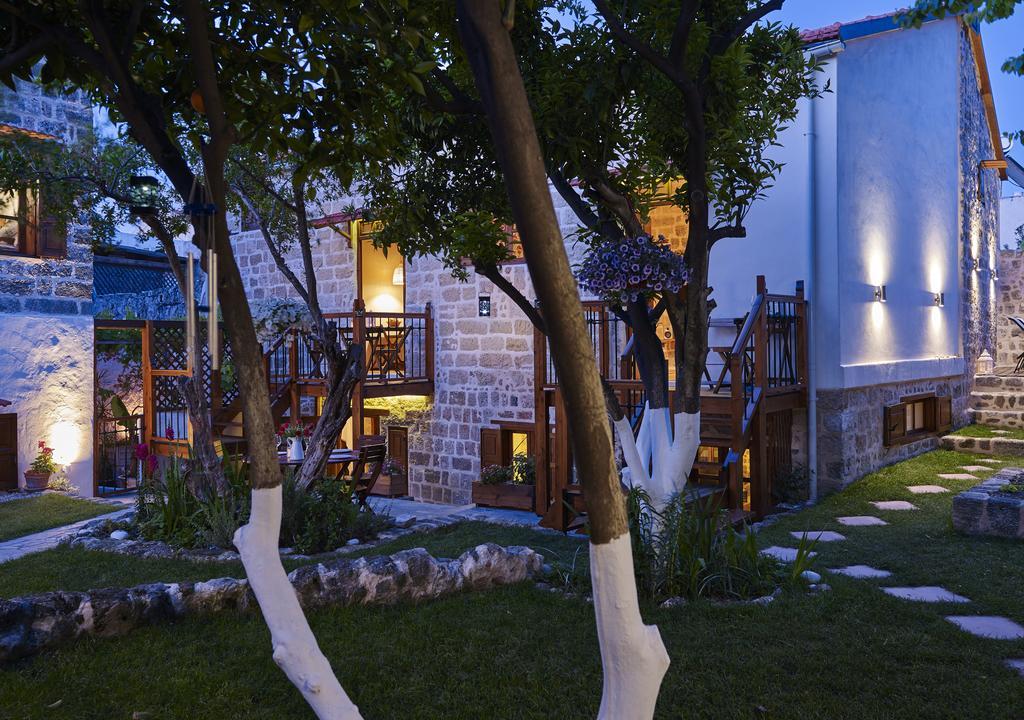 Helios Garden Boutique Apartments Rhodes City Bagian luar foto