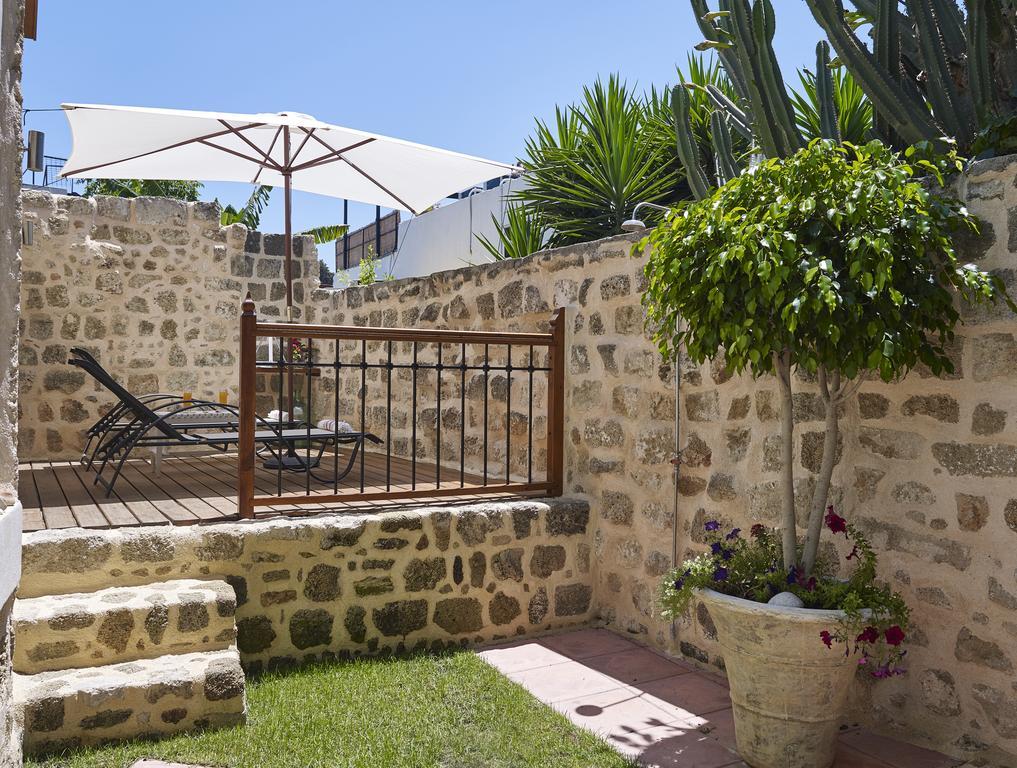 Helios Garden Boutique Apartments Rhodes City Bagian luar foto